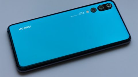 Huawei ventured into the automotive industry after its smartphone business began to decline over the past few years, partly due to US sanctions. Photo of a Huawei smartphone.