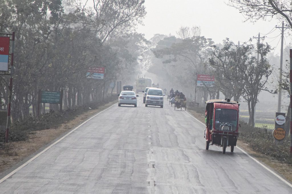 Photo of a road in Bangladesh.