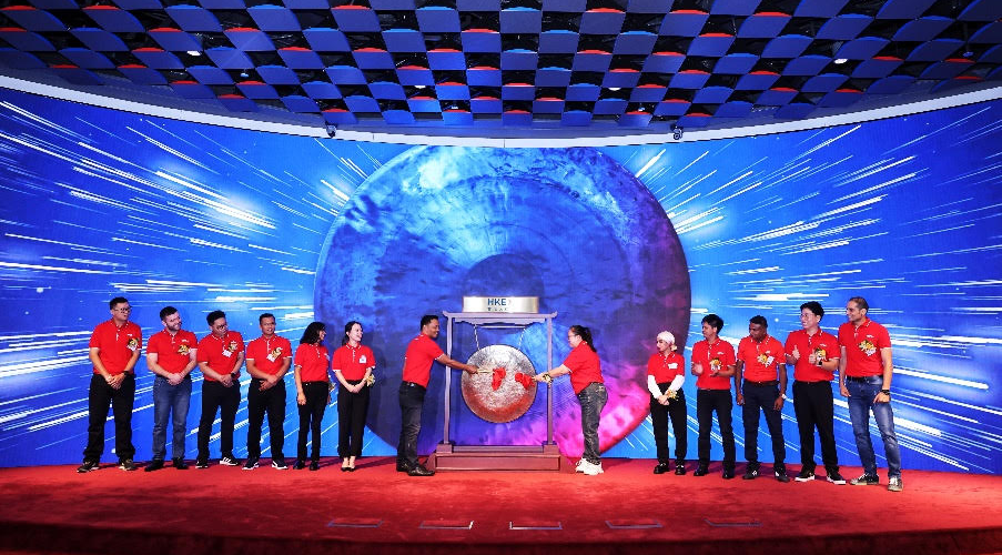 Deals in brief: J&#038;T Express makes HKEX debut, Gentari and GIC invest in AM Green Ammonia Holdings, multiple China and India deals, and more