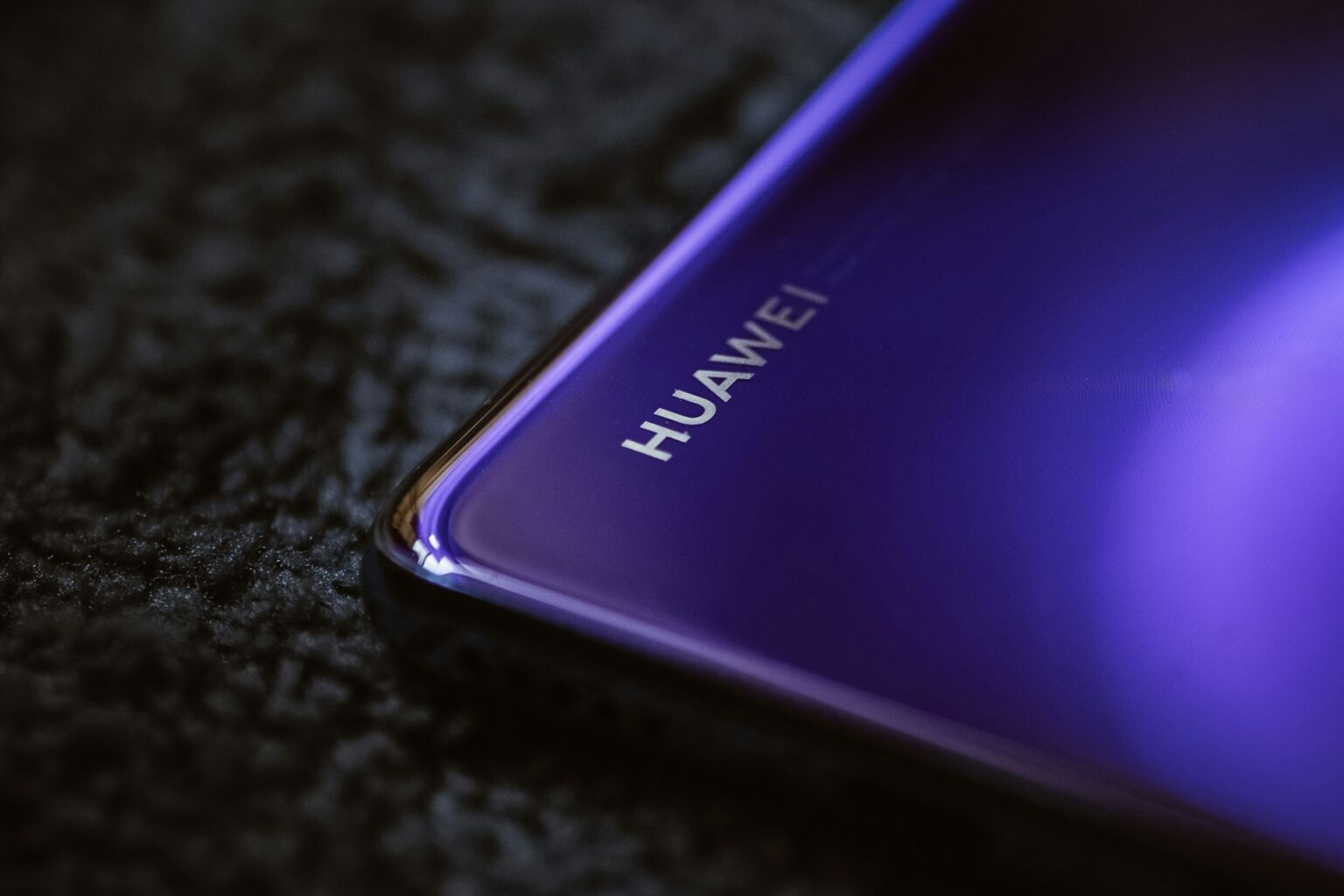 Huawei retakes crown in China handset market as Apple sinks to fifth
