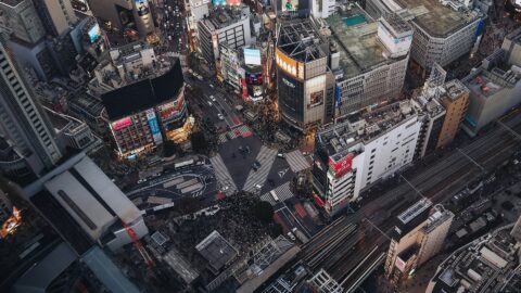 Japan PM vows to lead international AI rules with new framework
