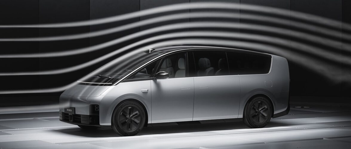 Promotional image of the Li Mega. Image and header image source: Li Auto.