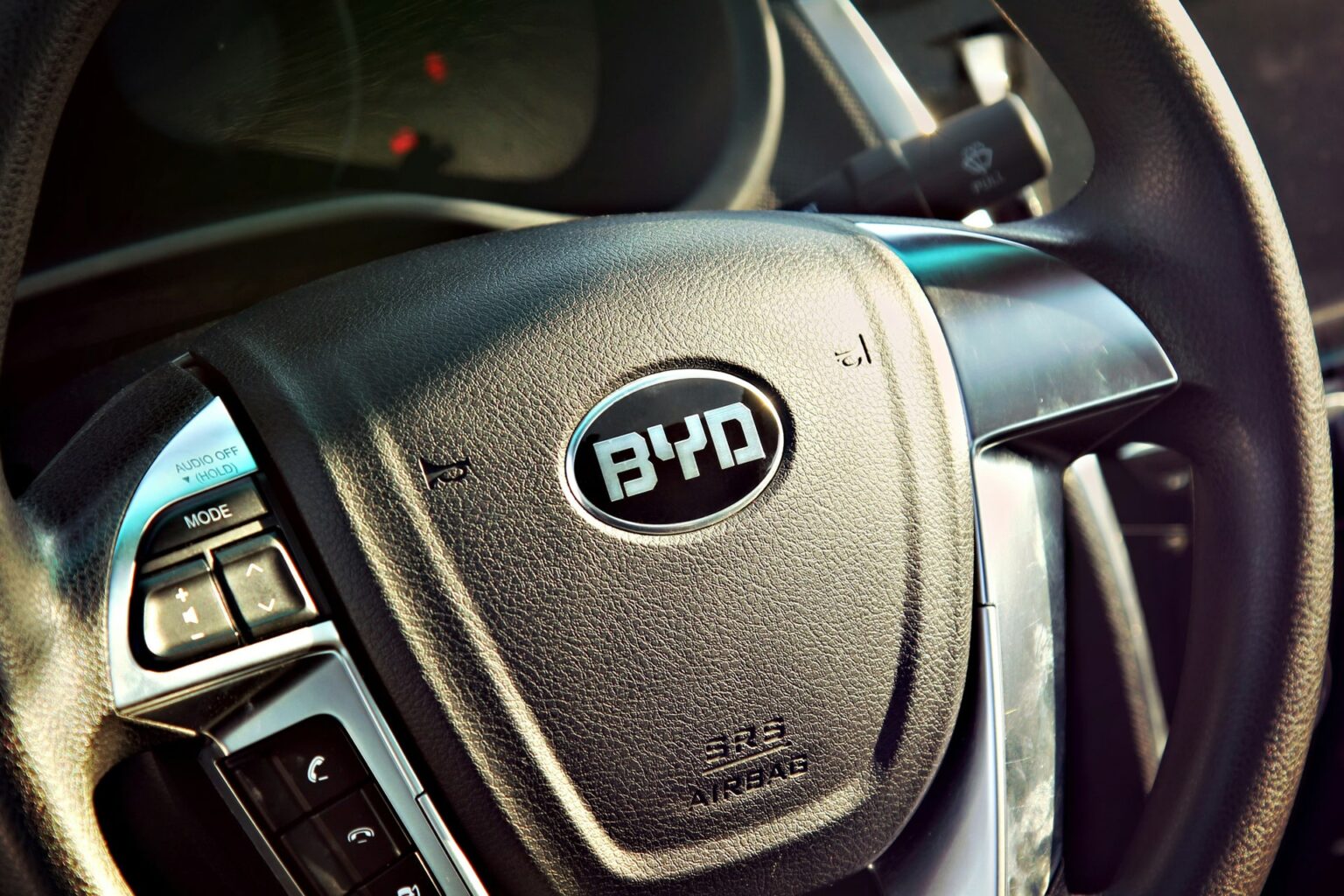 BYD sets India sales record on back of dealership expansion