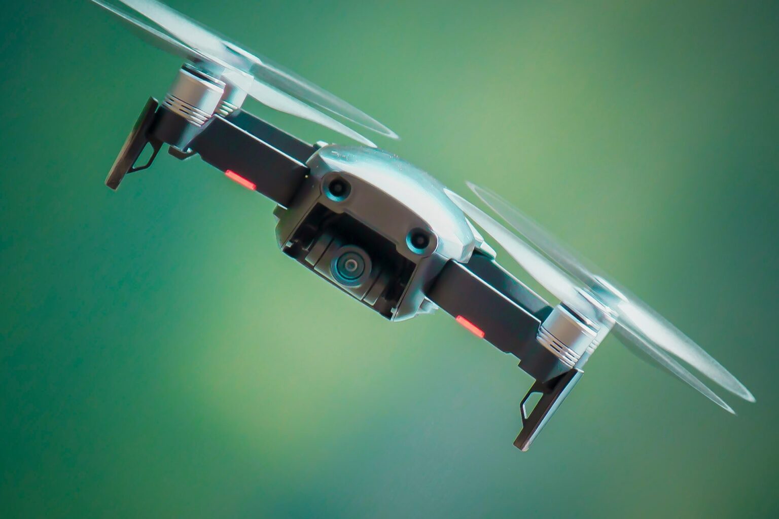 DJI to the rescue? US police want China drones despite Washington clampdown