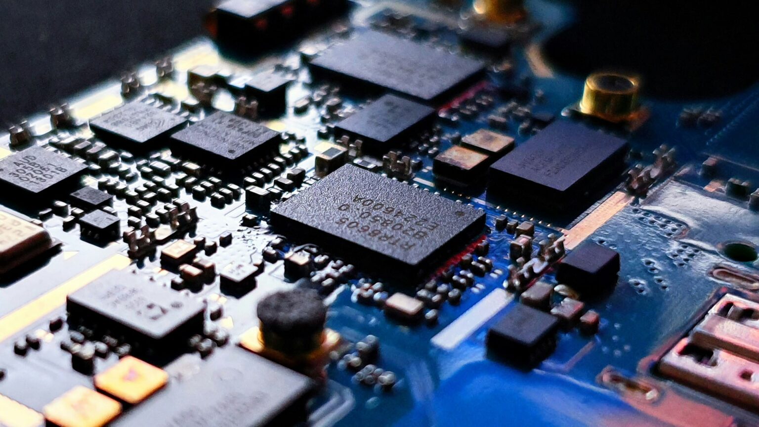 Why software may be a bigger hurdle (than hardware) for semiconductor companies