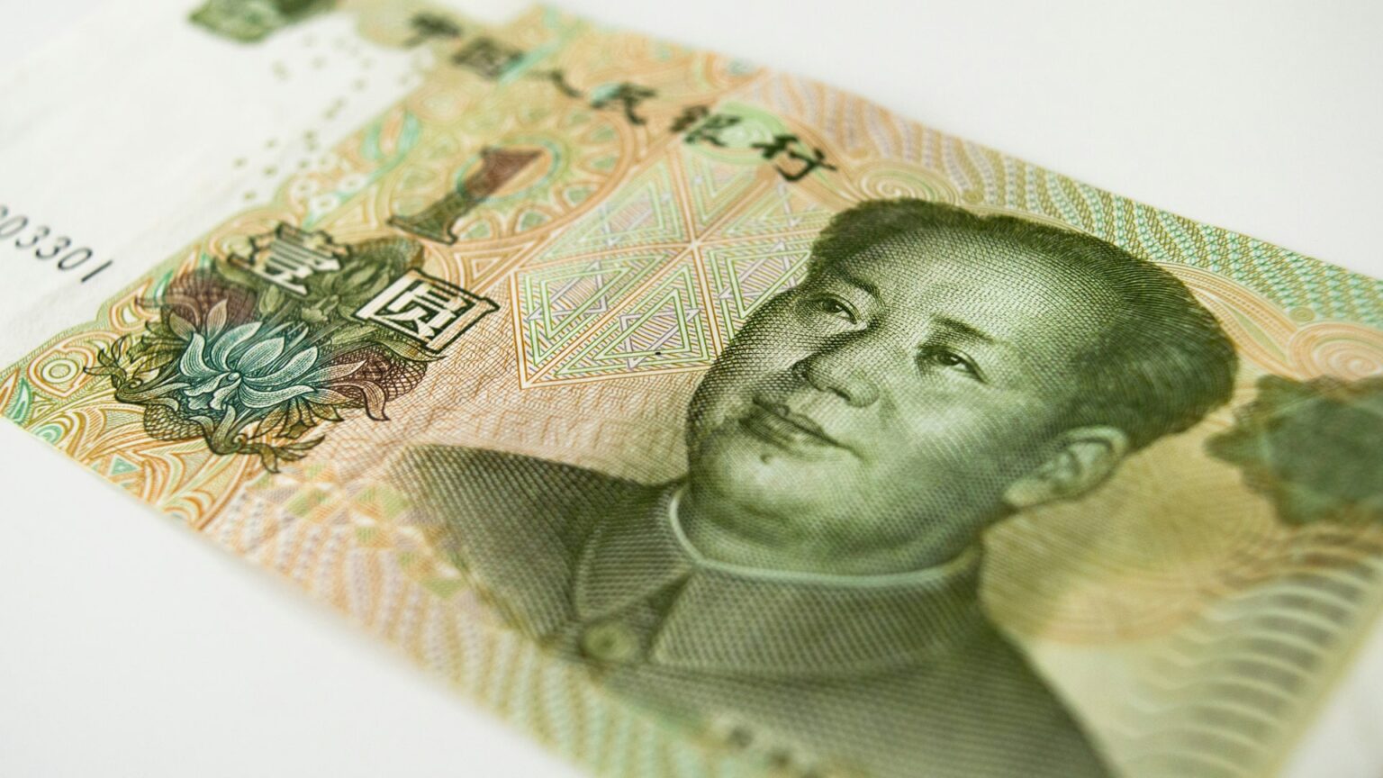 Weakening yuan could be what China needs, but not what it wants
