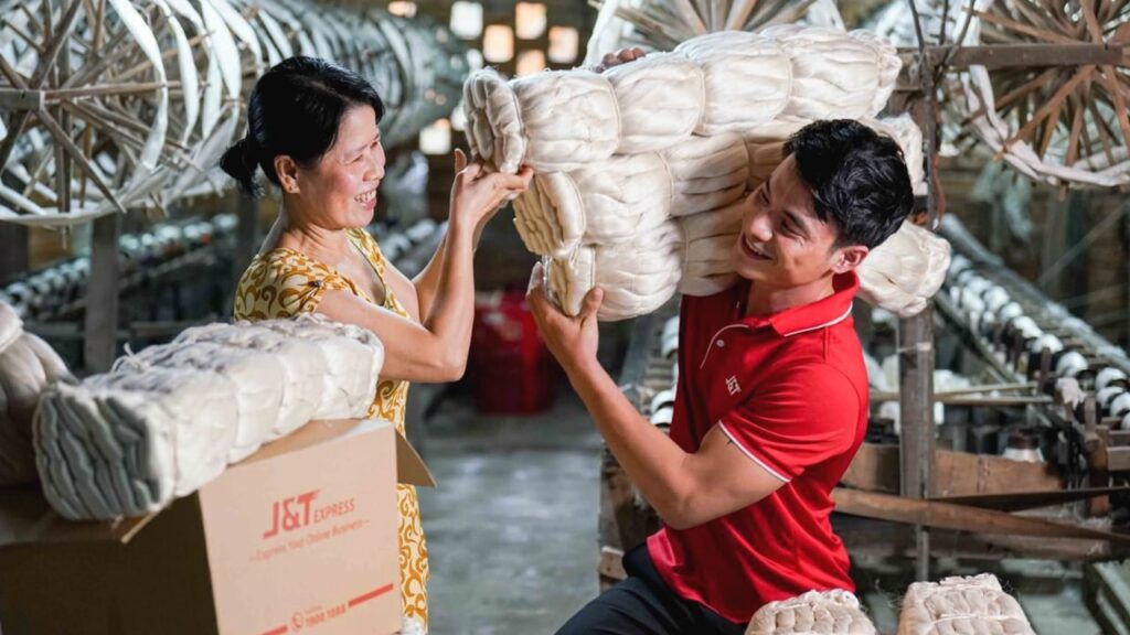 Photo courtesy of J&T Express.