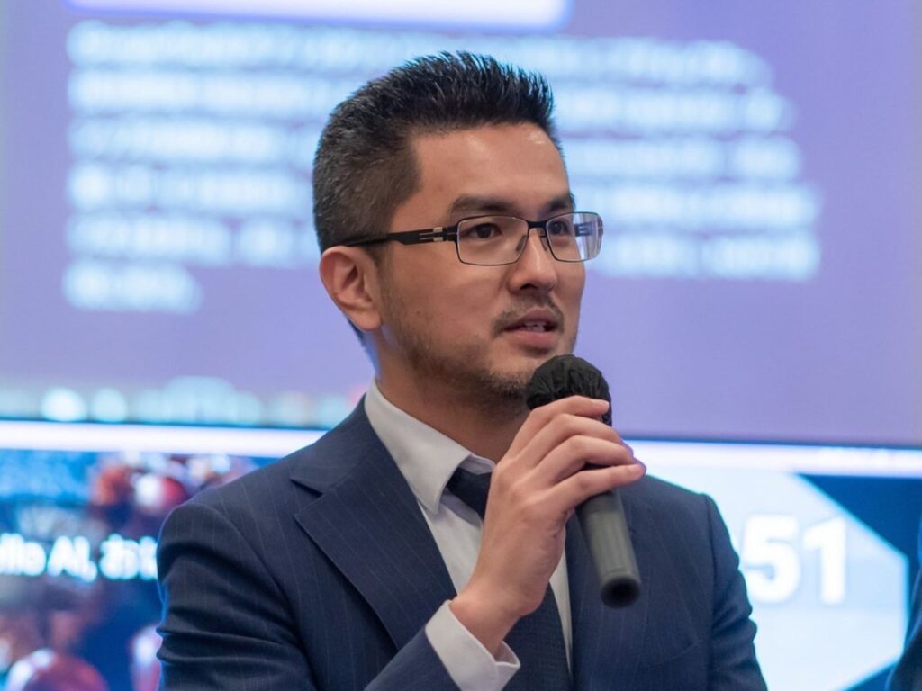 Photo of Vic Shen, co-founder and CEO of Aiello.