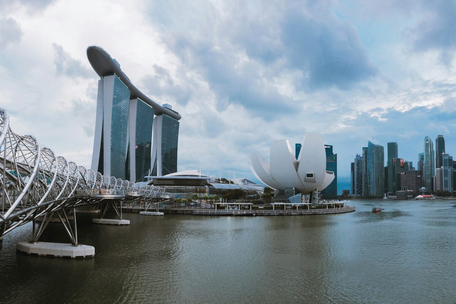 Singapore’s lure for rich Chinese breeds family office tensions
