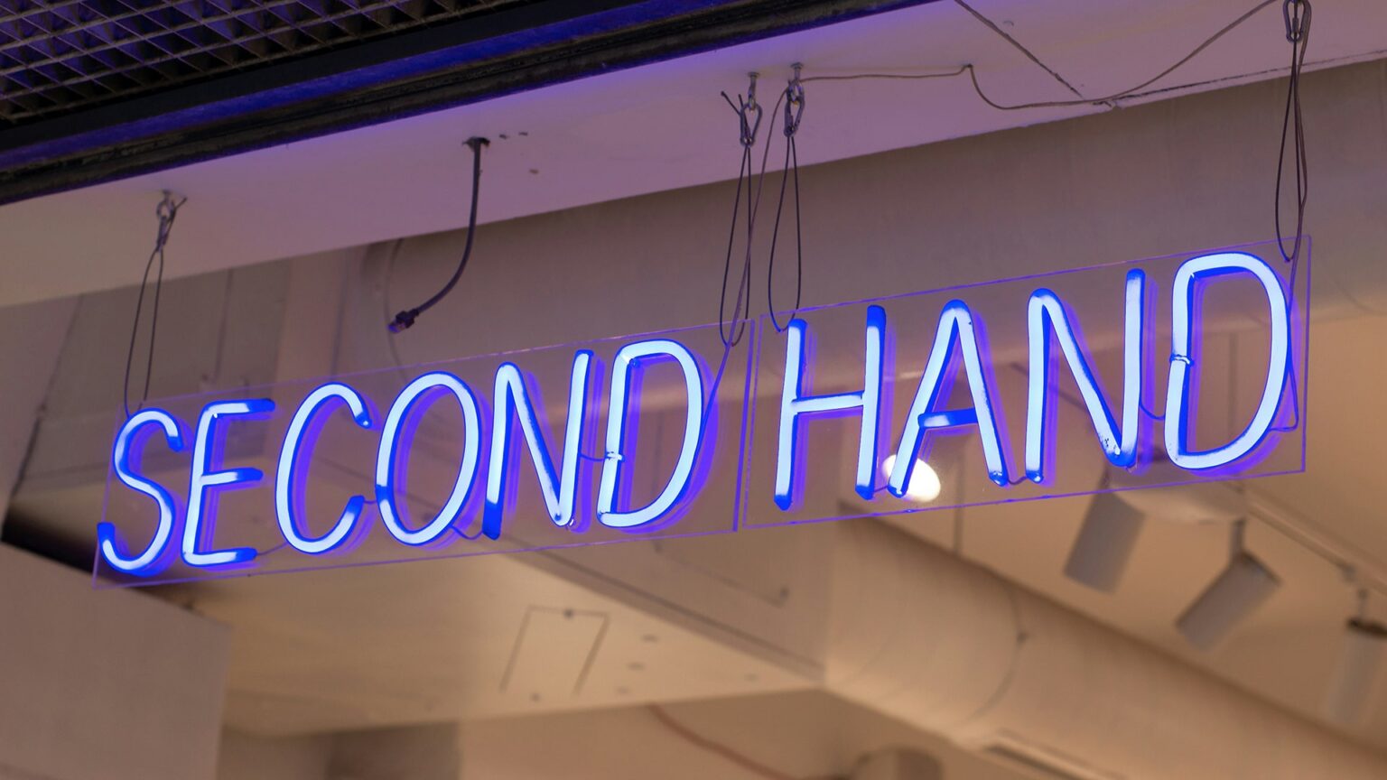 From Guangzhou to Nairobi: Chinese secondhand apparel finds booming demand in Africa