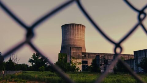 AI’s energy appetite revives nuclear ambitions in the US