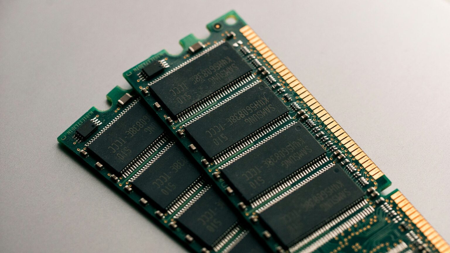 China makes inroads in DRAM chips in challenge to Samsung and Micron