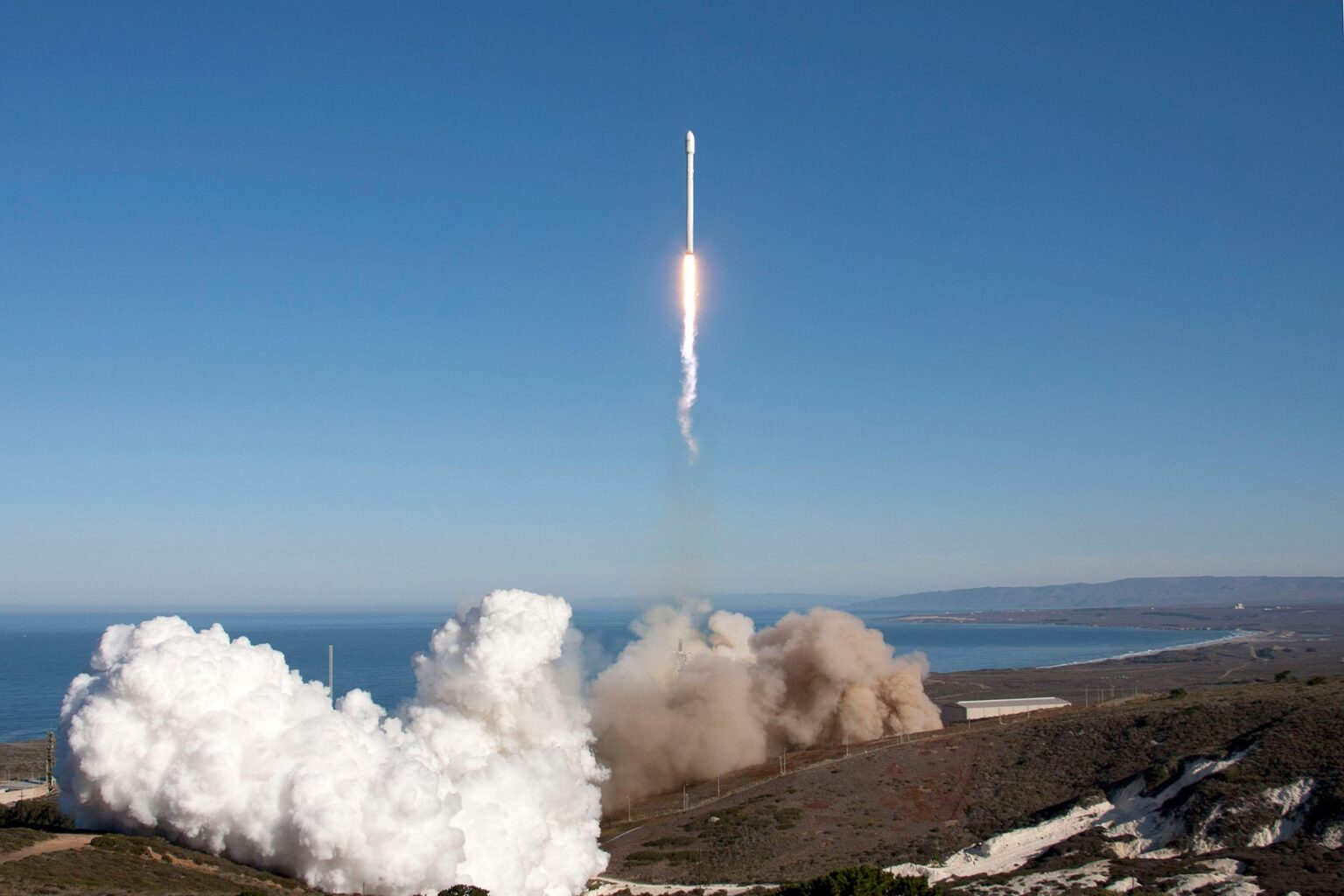 Photo source: SpaceX.