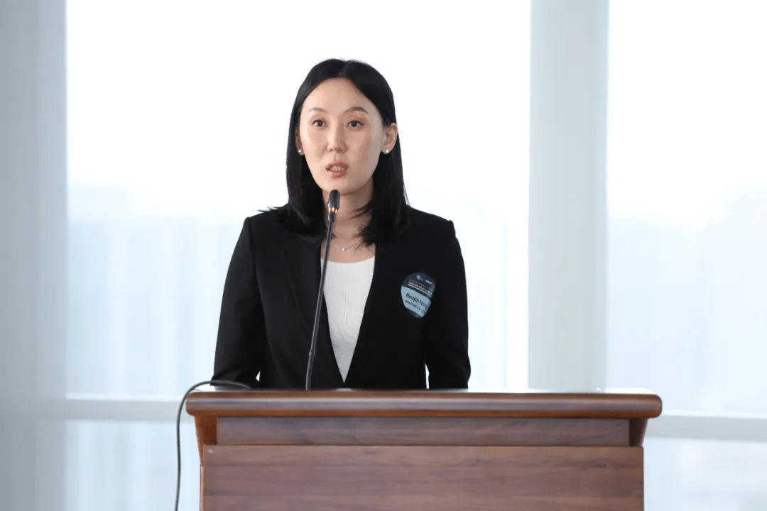 Photo of Reajin Hong from DAFZ.