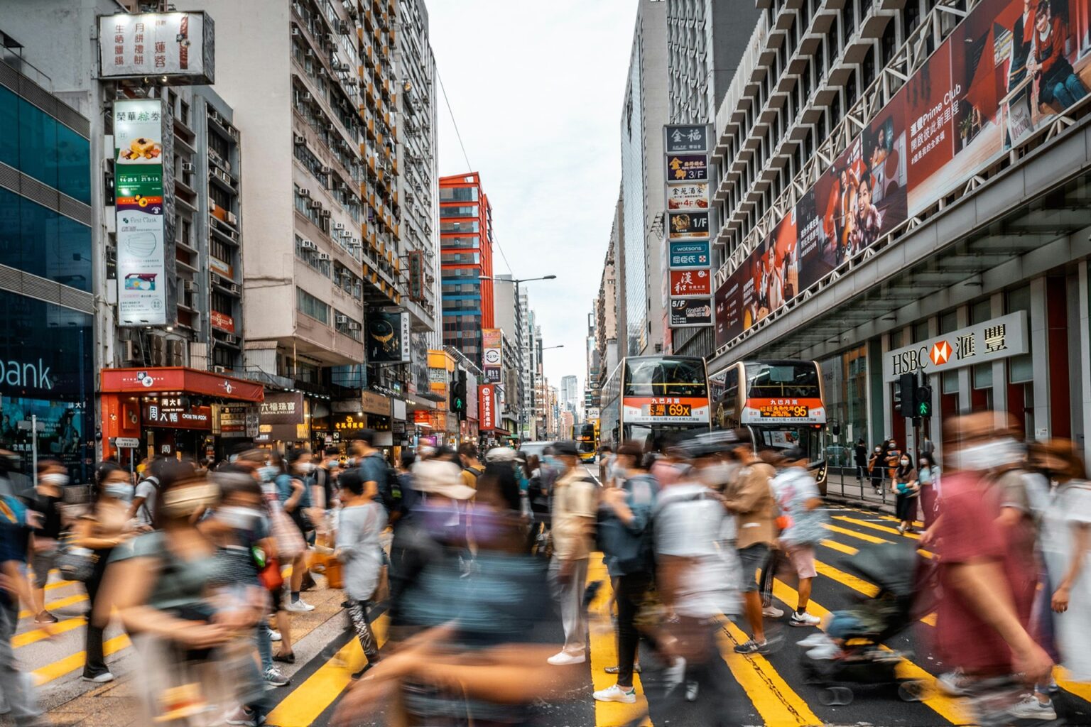 Hong Kong retail gets mainland makeover as Chinese brands move in