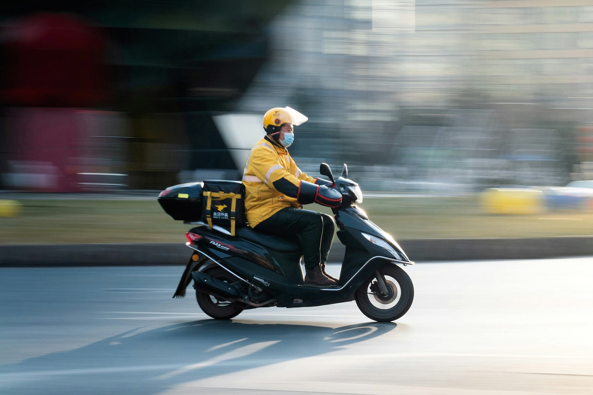 Meituan scrambles on “Super Saturday” as Taobao Shangou tops 80 million daily orders
