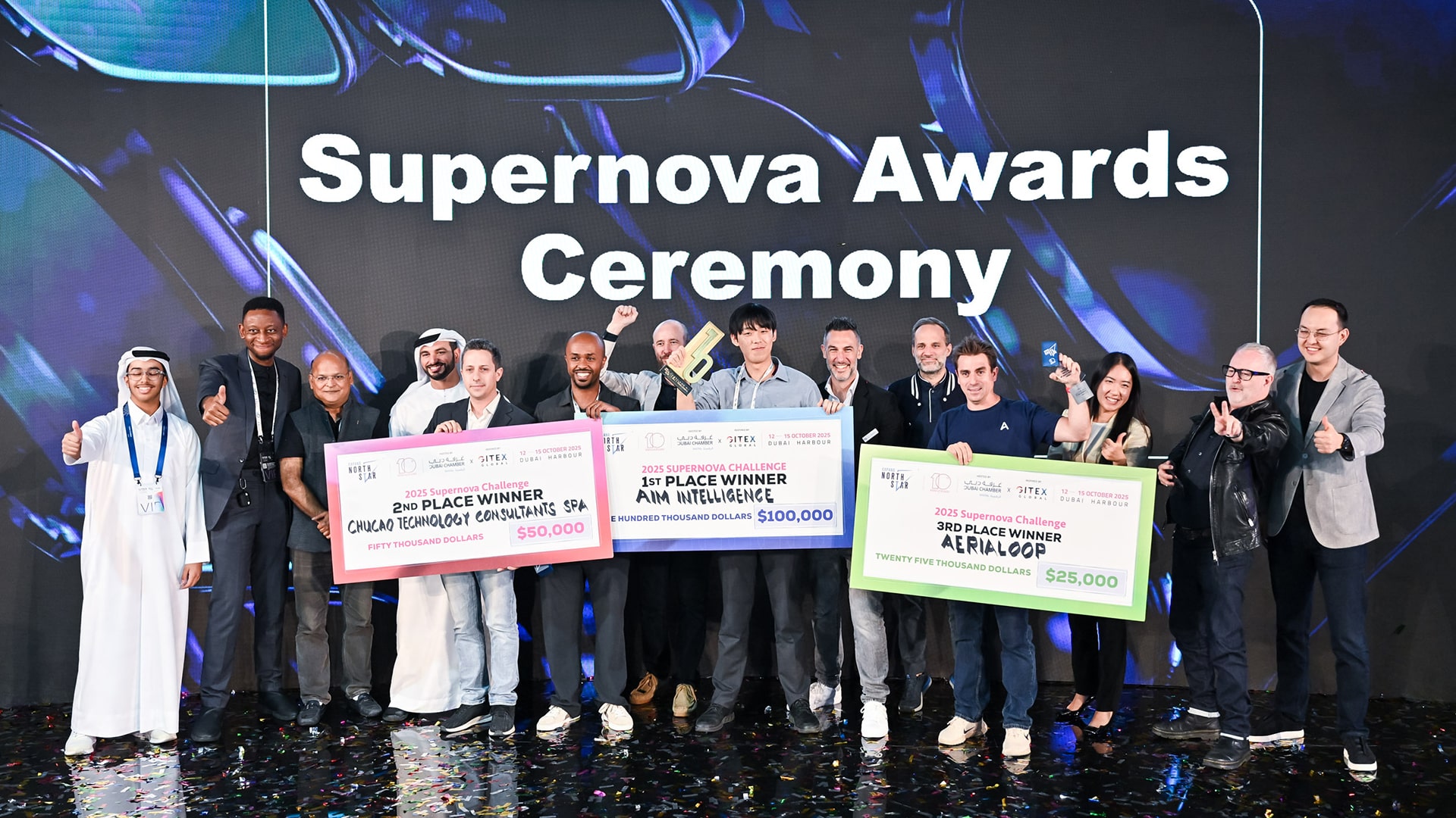 Photo of the Supernova Challenge 2.0 winners.