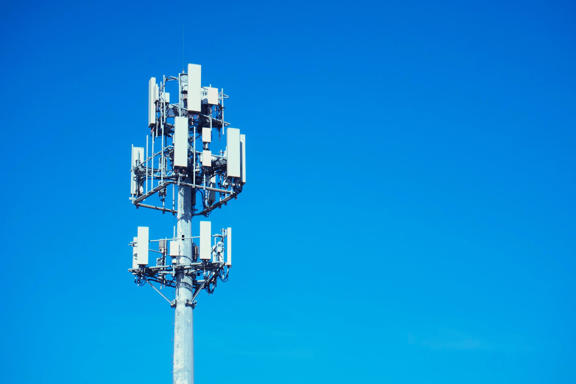 Deals in brief: SynaXG raises over USD 20 million, CapitaLand acquires LXA Capital, new China investments, and more