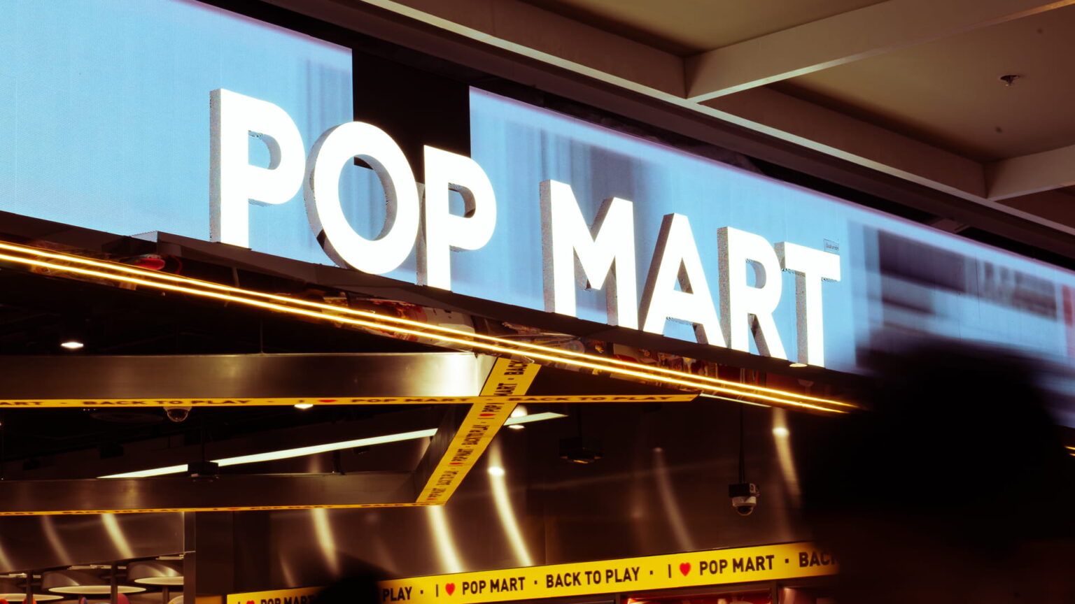 A Pop Mart storefront in Bangkok, Thailand. Photo source: Dreamstime (<a href="https://www.dreamstime.com/wachiwit_info" style="border-bottom: 1px solid #1266f1; text-decoration: none;" onmouseover="this.style.color='#1266f1'" onmouseout="this.style.color=''">Wachiwit</a>, ID: 400248644).
