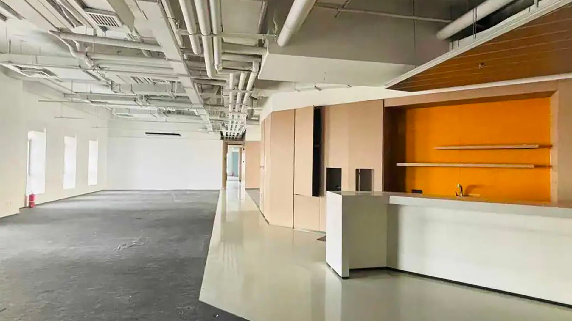 Photo of the office space on the 20th floor of Beijing’s Shougang Sports Building where Xibei staff were previously stationed.