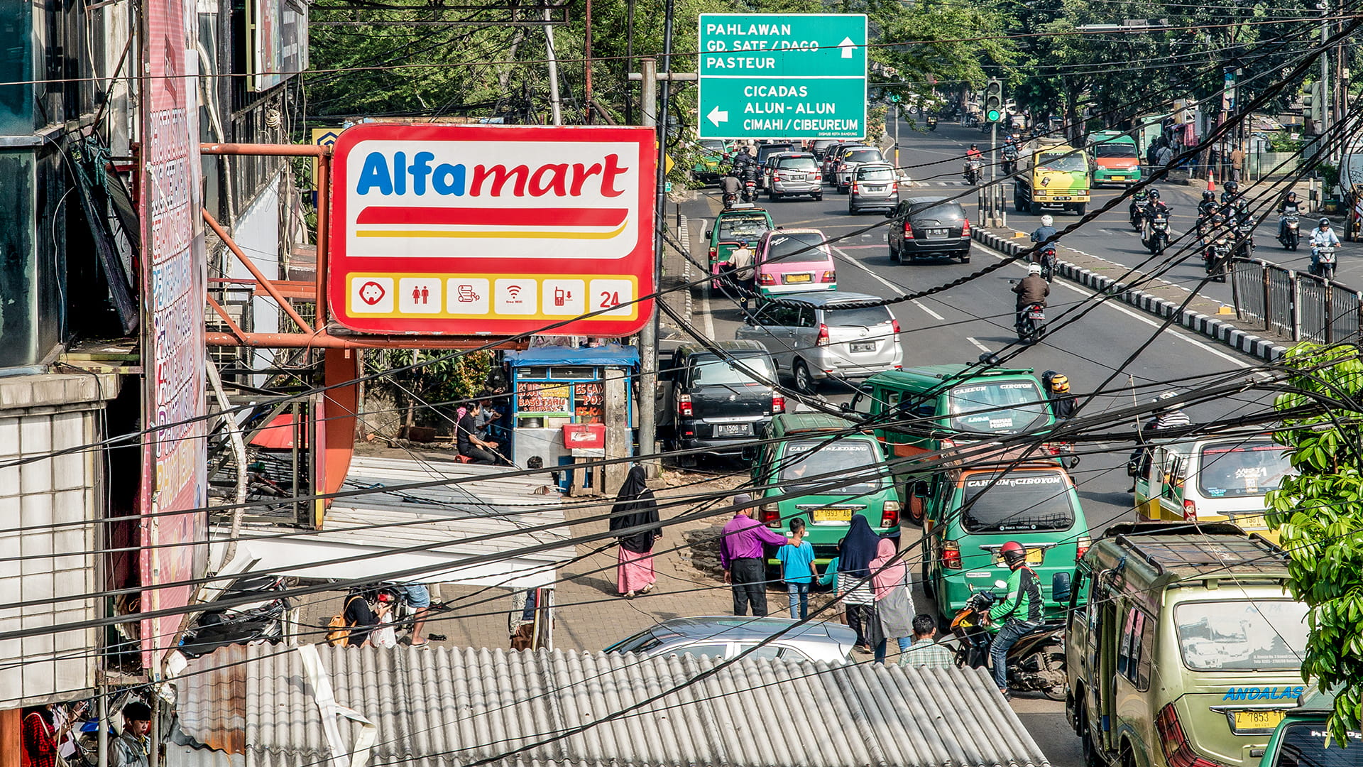 Indonesian minimart king Alfamart boosts quick commerce to reverse slowdown