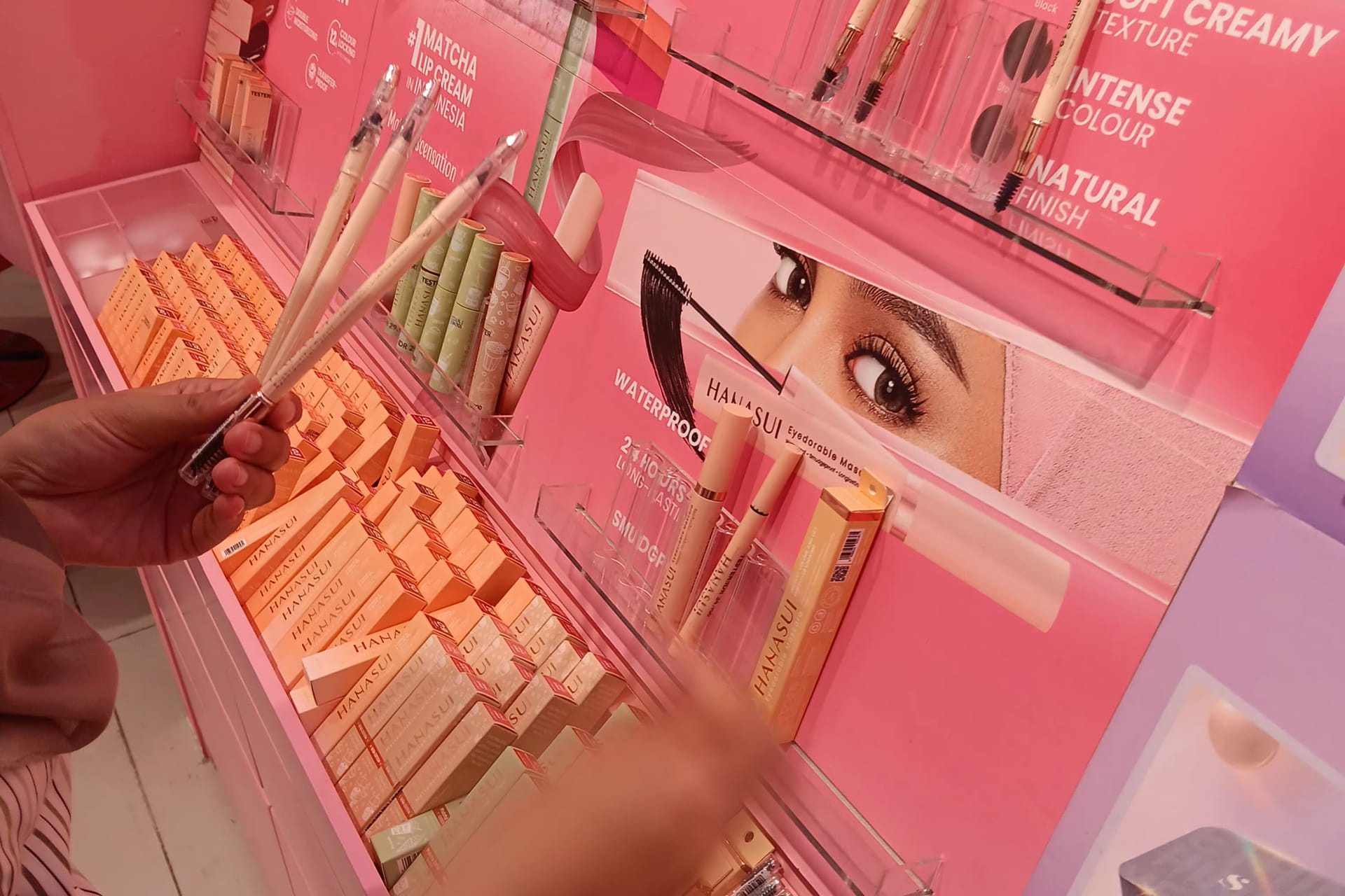 Southeast Asian beauty brands seek overseas gloss to bolster growth