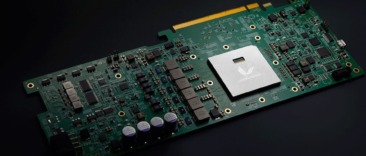 Lightelligence’s Pace 2 accelerator card. Image source: Lightelligence.