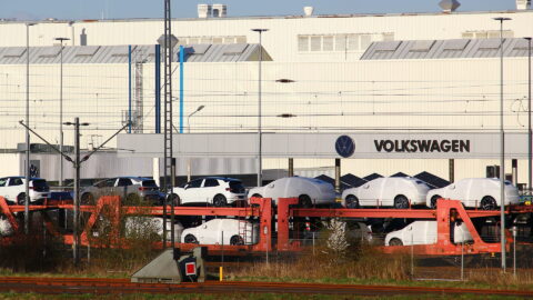 Volkswagen’s manufacturing plant in Mosel, in Germany’s Zwickau district. Photo source: Dreamstime (<a href="https://www.dreamstime.com/zhan1999_info" style="border-bottom: 1px solid #1266f1; text-decoration: none;" onmouseover="this.style.color='#1266f1'" onmouseout="this.style.color=''">Andrii Zhezhera</a>, ID: 337854752).