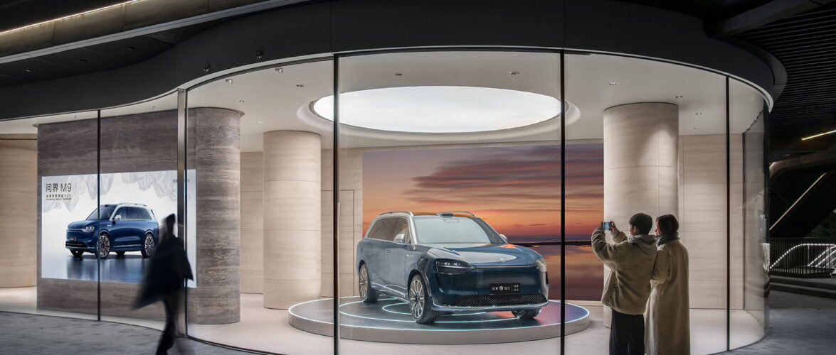 The Aito M9, on display at Huawei’s flagship store in Taikoo Li Qiantan, Shanghai, in late 2023. Photo source: Huawei.