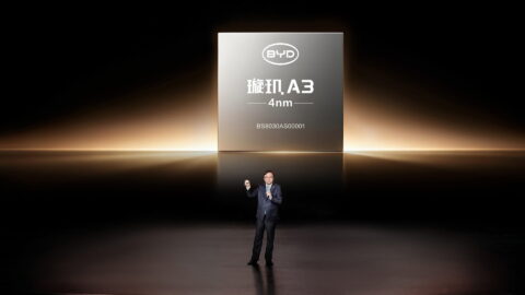 BYD chairman and CEO Wang Chuanfu, announcing the launch of the automaker's Xuanji A3 self-driving chip. Photo source: BYD.