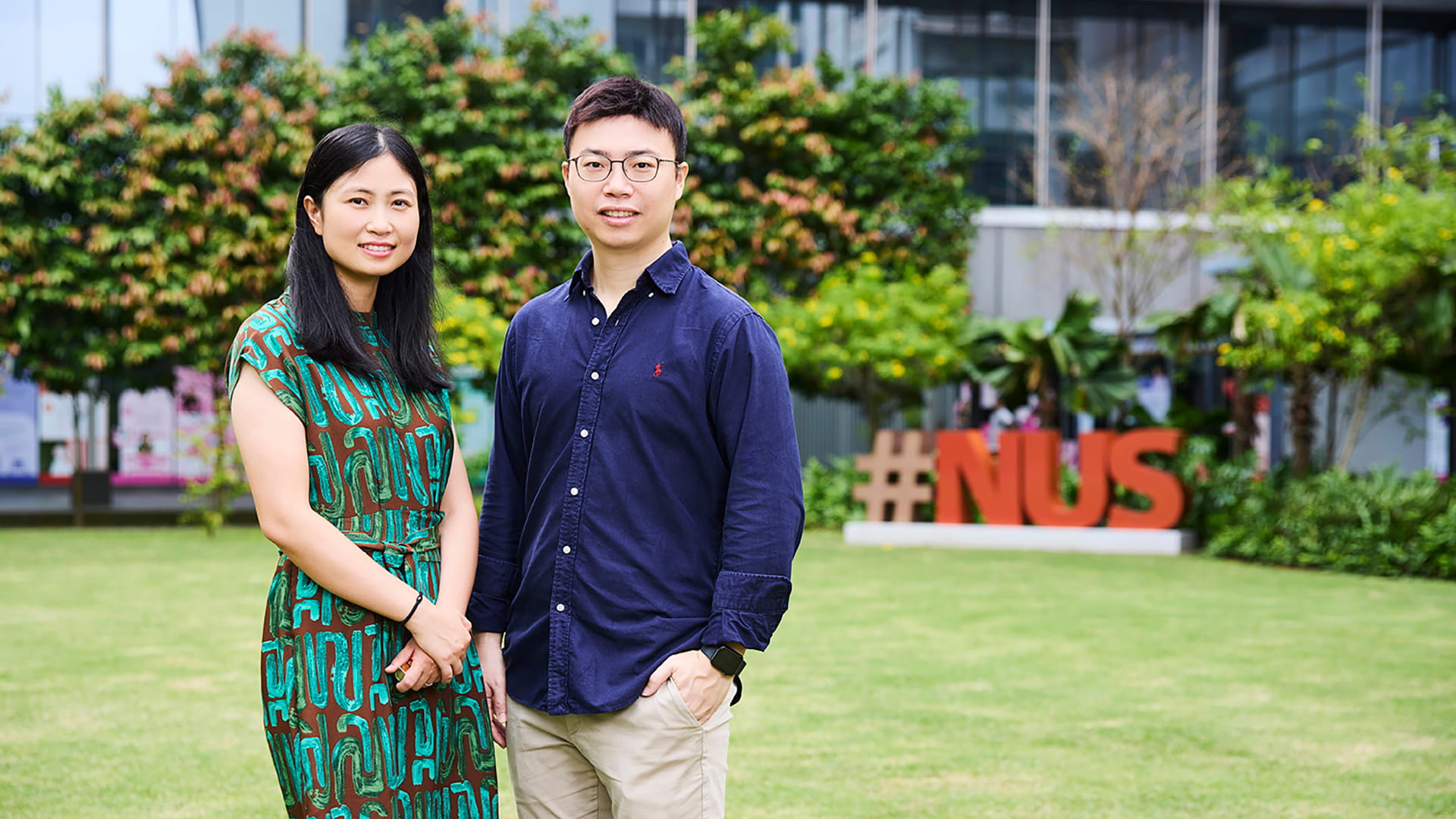 Jie Sun (left) and Ling Wu, co-founders of ChemT Biotechnology.