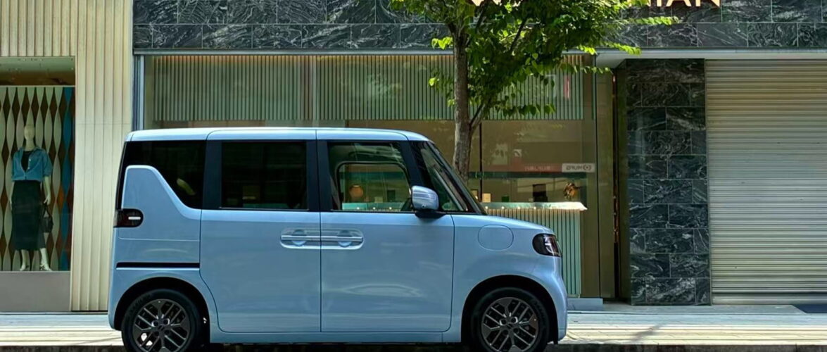 BYD Introduces Racco Electric Minicar to Japanese Market with Test Drives in Kanazawa