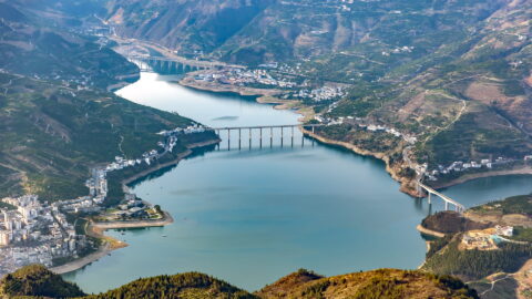 The Pinglu Canal in China links the Xi River to Beibu Gulf, giving ships from inland areas direct access to the sea. Photo source: Dreamstime (<a href="https://www.dreamstime.com/ursula1964_info" style="border-bottom: 1px solid #1266f1; text-decoration: none;" onmouseover="this.style.color='#1266f1'" onmouseout="this.style.color=''">Tanya Keisha</a>, ID: 452813125).