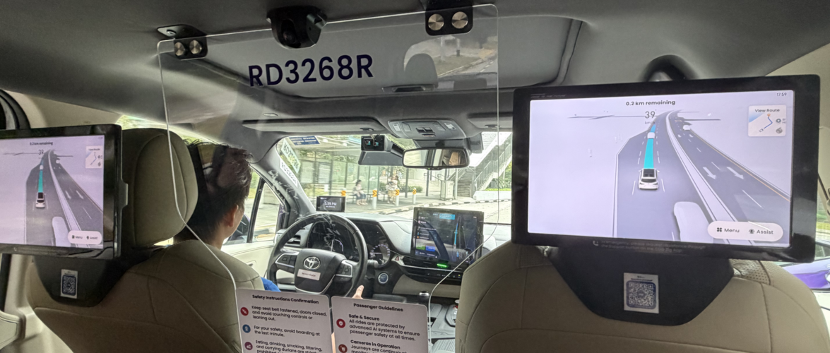 Interior of a Zig Driverless autonomous shuttle, operated by ComfortDelGro in partnership with Pony.ai. Photo by KrASIA.
